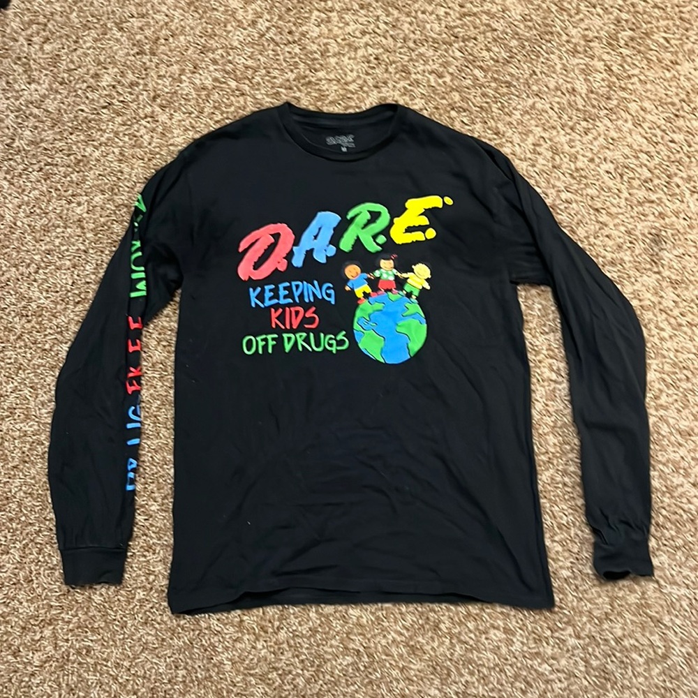 D.A.R.E. Long Sleeve Mens Size M Tee